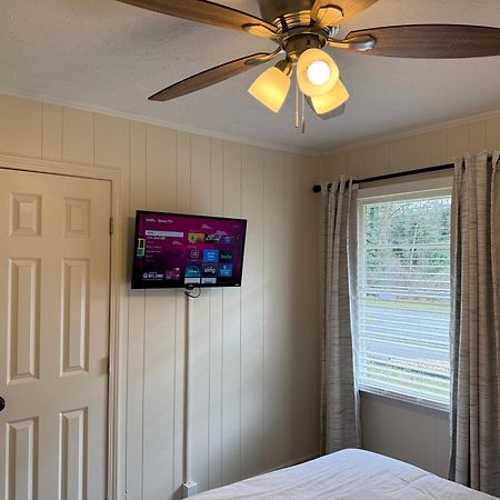 The Bohemian 1/2 Mi From Covington Square Villa Bagian luar foto
