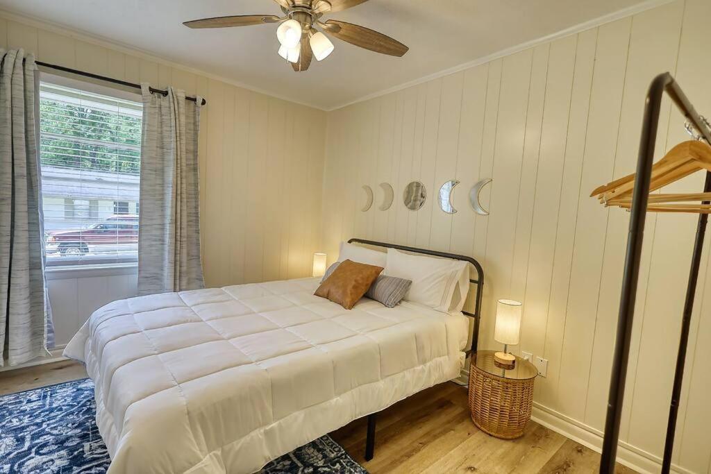 The Bohemian 1/2 Mi From Covington Square Villa Bagian luar foto