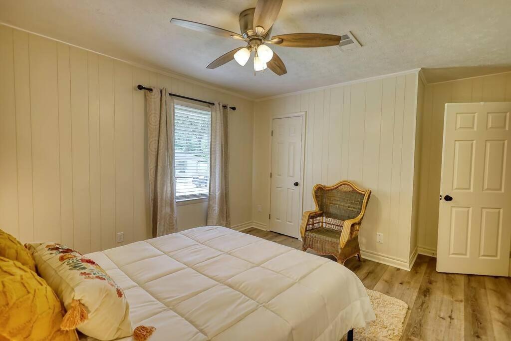 The Bohemian 1/2 Mi From Covington Square Villa Bagian luar foto