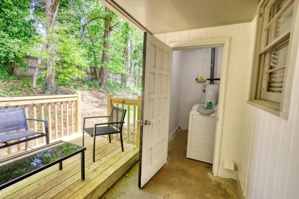 The Bohemian 1/2 Mi From Covington Square Villa Bagian luar foto